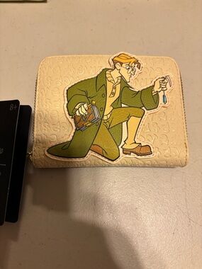 Atlantis milo hard tag wallet  Patch Zip Wallet. Loungfly